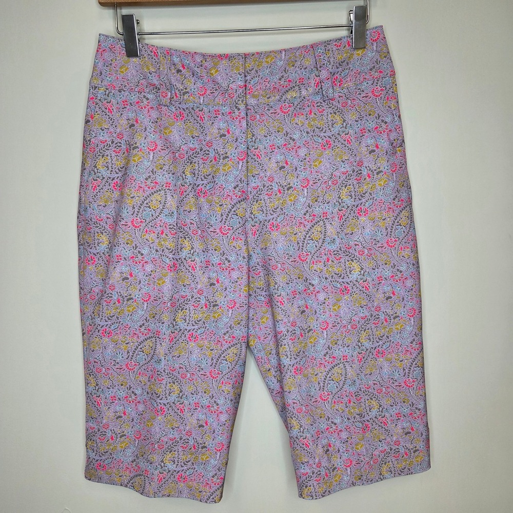 Nike Golf Fit Dry Womens Floral Paisley Bermuda Shorts Purple Pink Size 4 - Picture 1 of 5